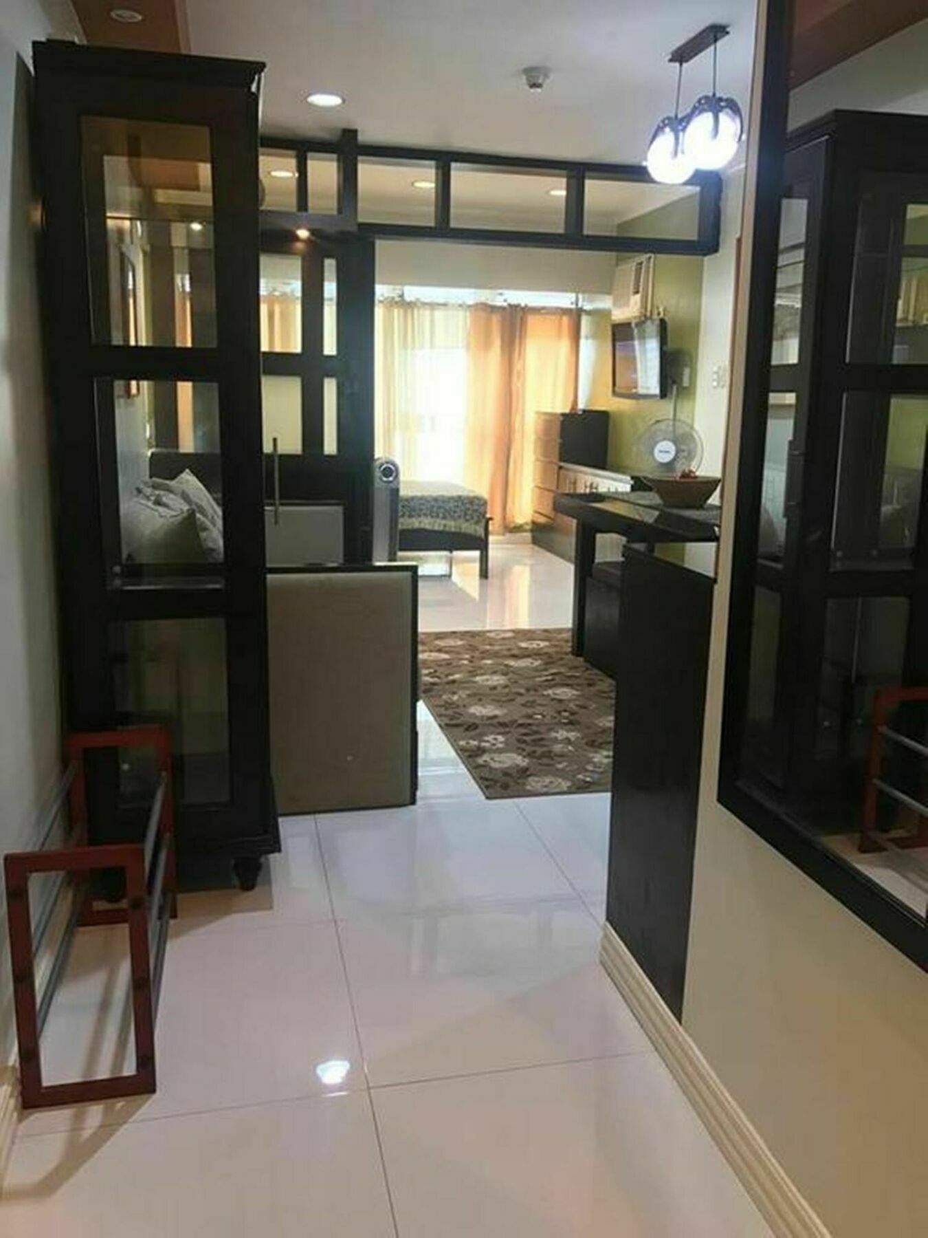Go-Stay @ South Of Market Taguig Buitenkant foto